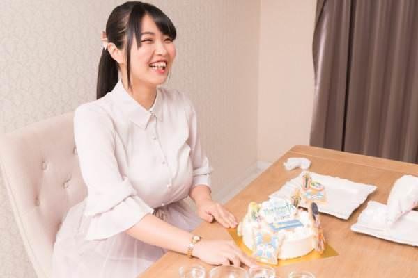 【朗報】声優の雨宮天さん、楽しみお乳だった\n_1