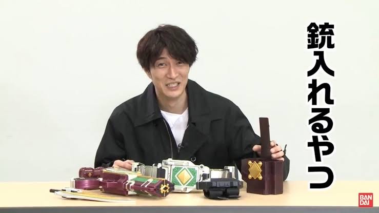 【速報】元ライダー俳優の倉田てつをさん、海外で仮面ライダーイベントを開く模様！\n_1
