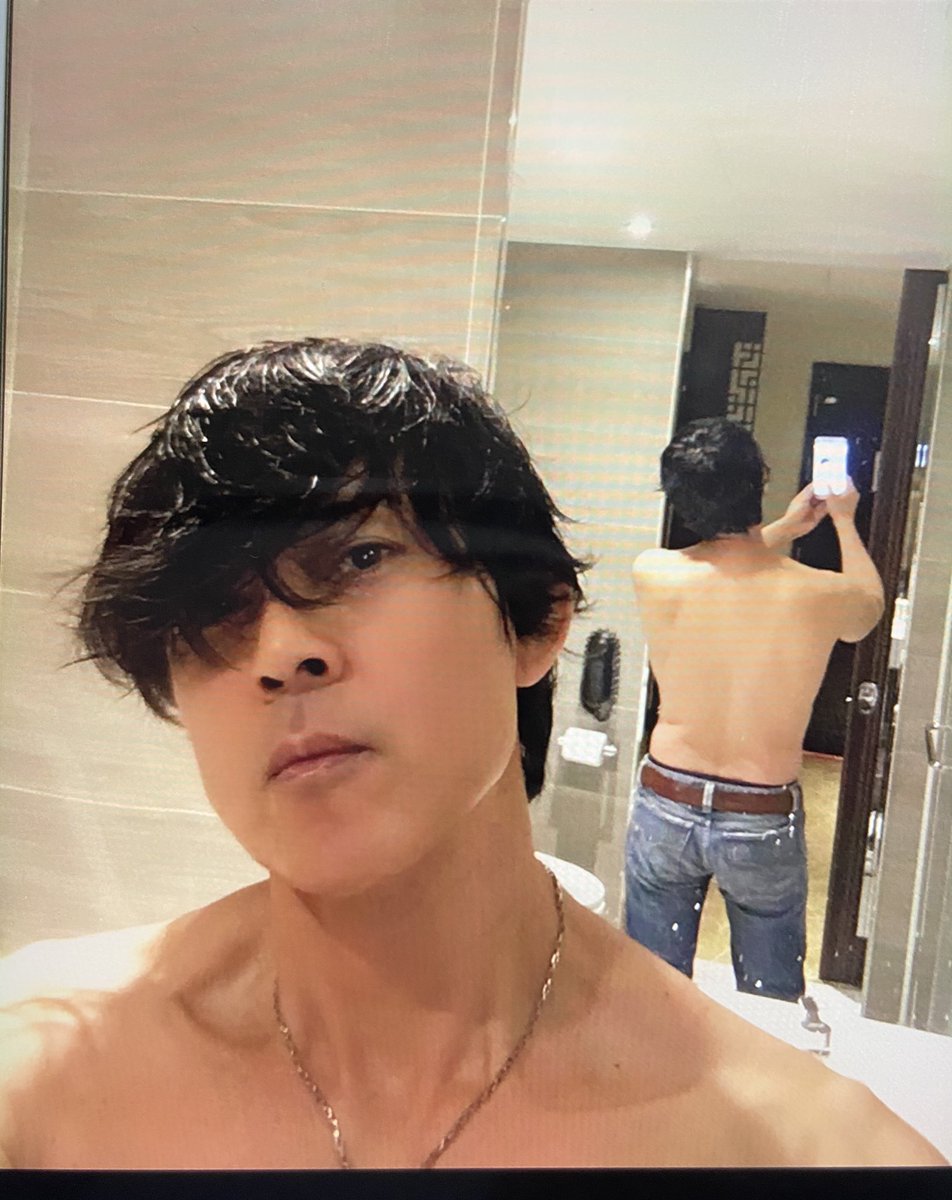 【速報】元ライダー俳優の倉田てつをさん、海外で仮面ライダーイベントを開く模様！\n_1