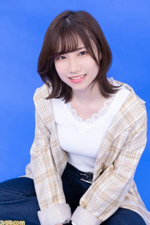 【アイマス】人気女性声優の土屋李央さん、首元にキスマークでオタク発狂か？【CUE】\n_1