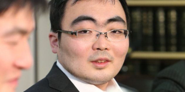 Vtuberの眉毛剃った方がいい発言にガチ切れしてるやついるけどさぁ…\n_1