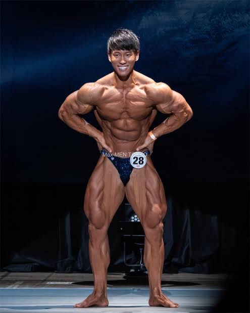 【悲報】筋肉YouTuber、ステロイダーしかいないwywywywywywywywywywywywywy\n_1