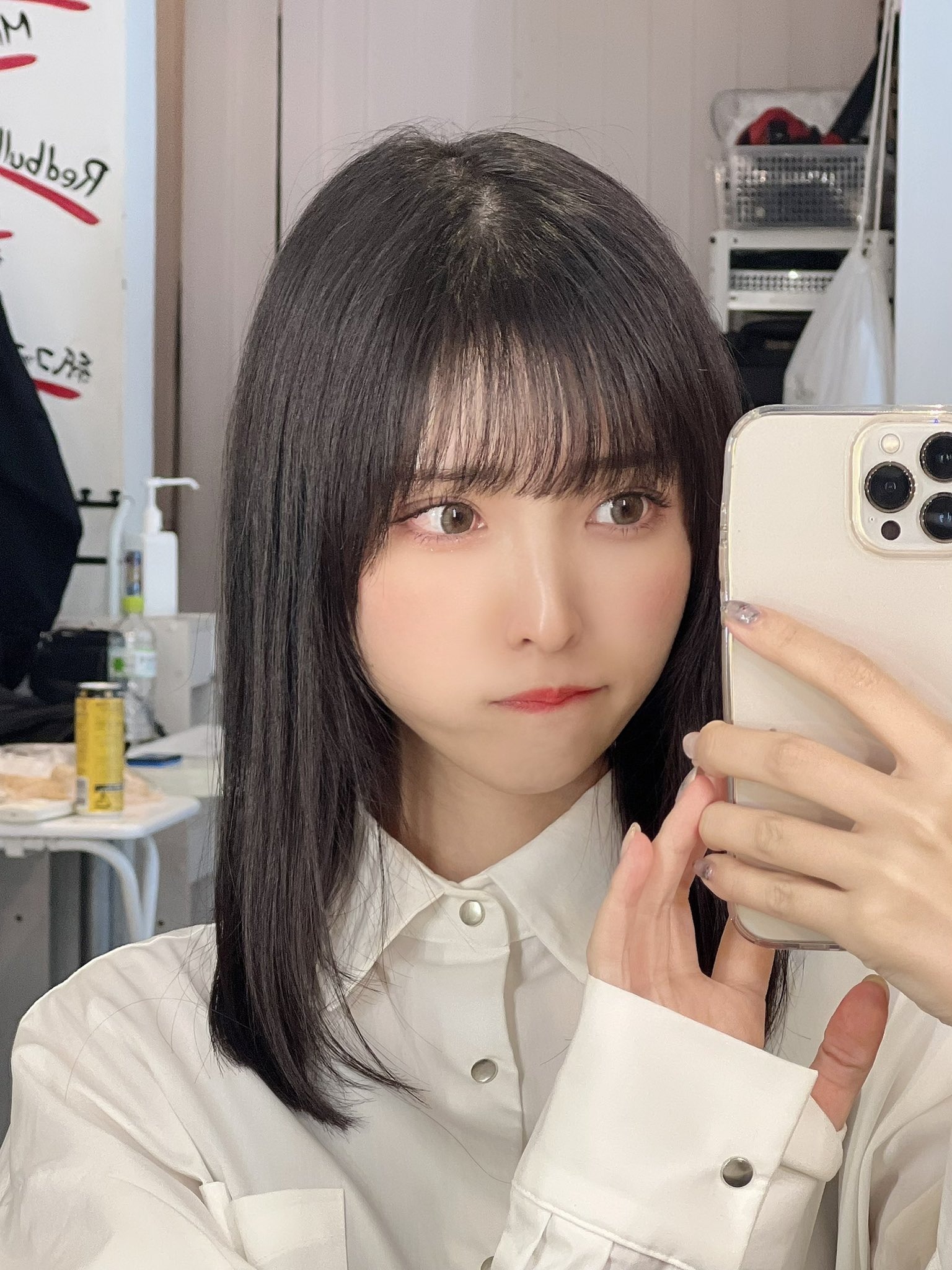 【画像】心霊ドキュメンタリー番組のアシスタントの涼本奈緒ちゃん可愛い上にえちえちな体を持っている\n_1