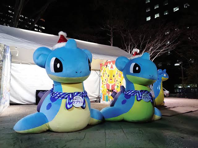 株ポケ「ご当地ポケモンってのがあるんですけど」三重「！？やります！！」\n_1