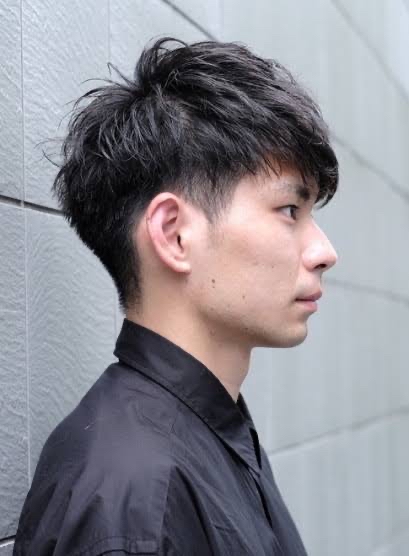 【悲報】JD｢最近の男大学生、だいたいコレ。｣👉\n_1
