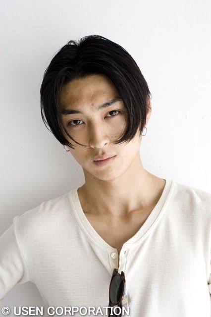 【悲報】JD｢最近の男大学生、だいたいコレ。｣👉\n_2