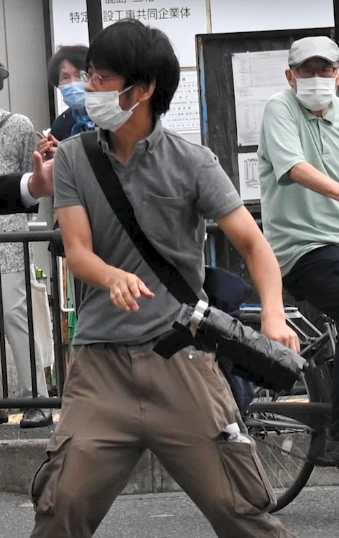 【悲報】安倍晋三銃撃事件、あまりにもデキすぎている…\n_1