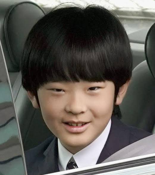 【悲報】ひろゆき「日本って元々アイヌの国でしょ？オイラたちは朝鮮系だよ」→大炎上 [237216734]\n_1