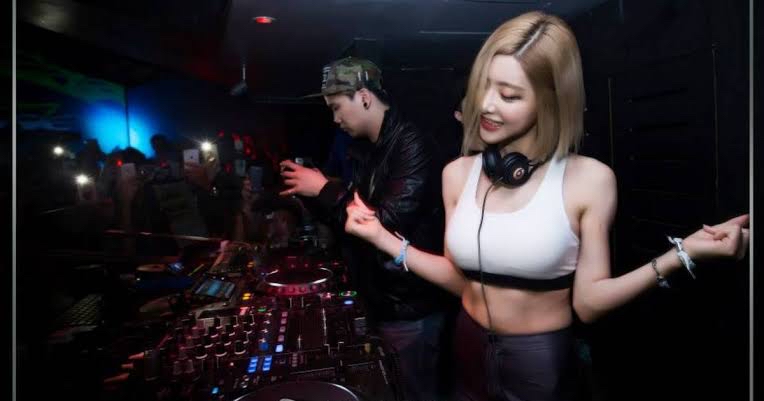 【悲報】韓国のえちえち大人気DJ SODAちゃん、ハメ撮りが流出してしまうｗｗｗｗｗｗｗｗｗ\n_1