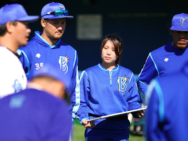 【爆笑】ロッテ、社長の娘（素人）をベンチ入させてチームが崩壊していた\n_2