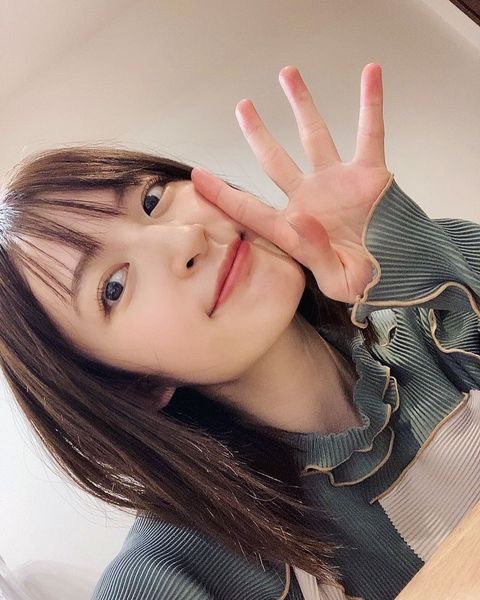 【朗報】小松未可子さん誕生日、34歳になっても美しい\n_1