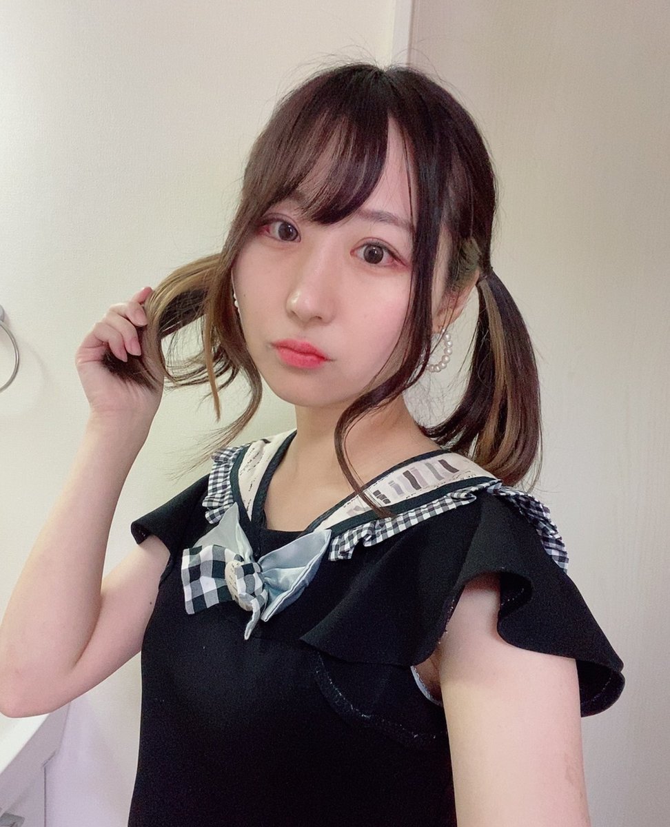 東大卒アイドル「昔ちょっと好きだった人にブロックされたなと思ってLINEをお買い物メモに使ってたら既読ついててもう本当に○にたい」 [808139444]\n_2