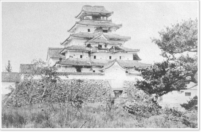 【悲報】ジャップランドさん、お城が少な過ぎる…… \n_1