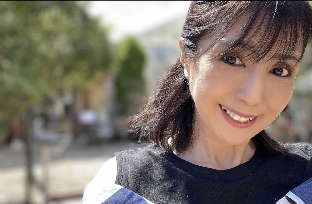 【画像】伝説のセクシー女優・桜木ルイさん(54)があんま変わってない姿で発見される  [851834166]\n_2
