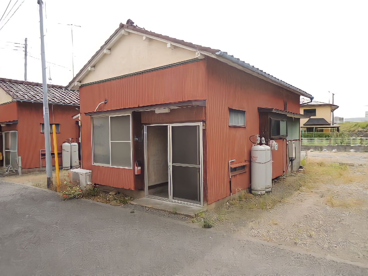 東京圏「家賃高いウサギ小屋です。通勤地獄です。どこも激混み。」なんでこんな所に住んでるんだい？ \n_1