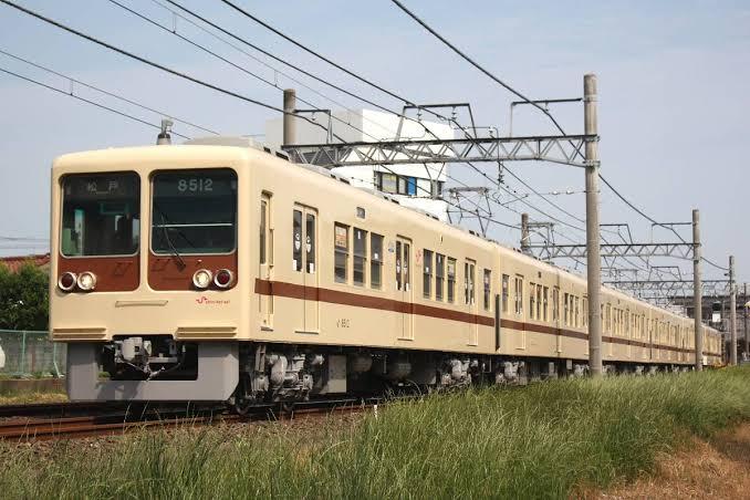 【画像】千葉県の電車、ガチでどこもボロすぎる模様www \n_1