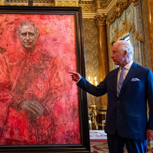 イギリス王室、チャールズ国王の肖像画にサタンを隠し込んだのがバレて炎上wwwwww  [388560661]\n_1