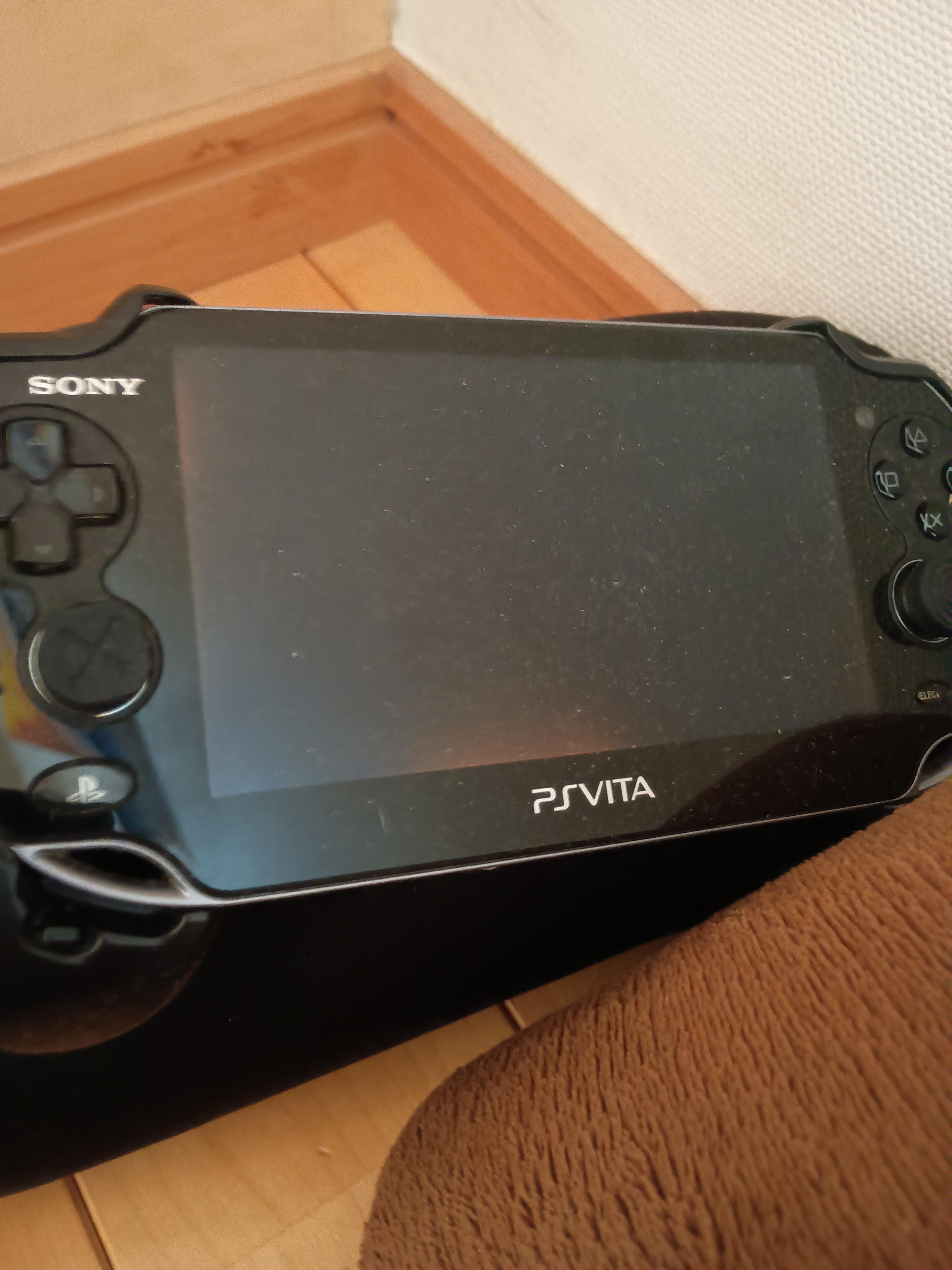 PS VITAが失敗した理由がこれらしい  [386328734]\n_1