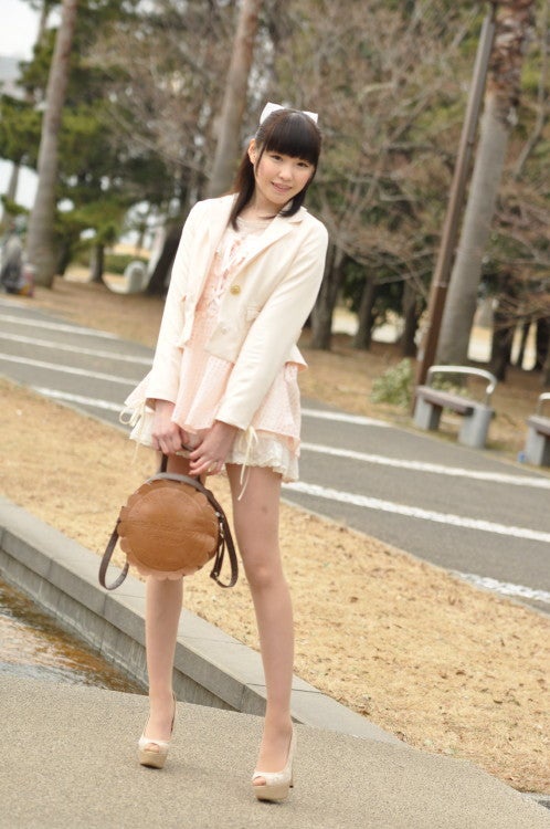 【悲報】超人気AVアイドル。 引退を発表してしまう😭  [485983549]\n_1