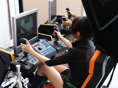 【悲報】ワイ「PCでゲームやってみるか」PC「WASDで移動！小指shiftでダッシュ！ctrlでしゃがむ！」  [839150984]\n_2