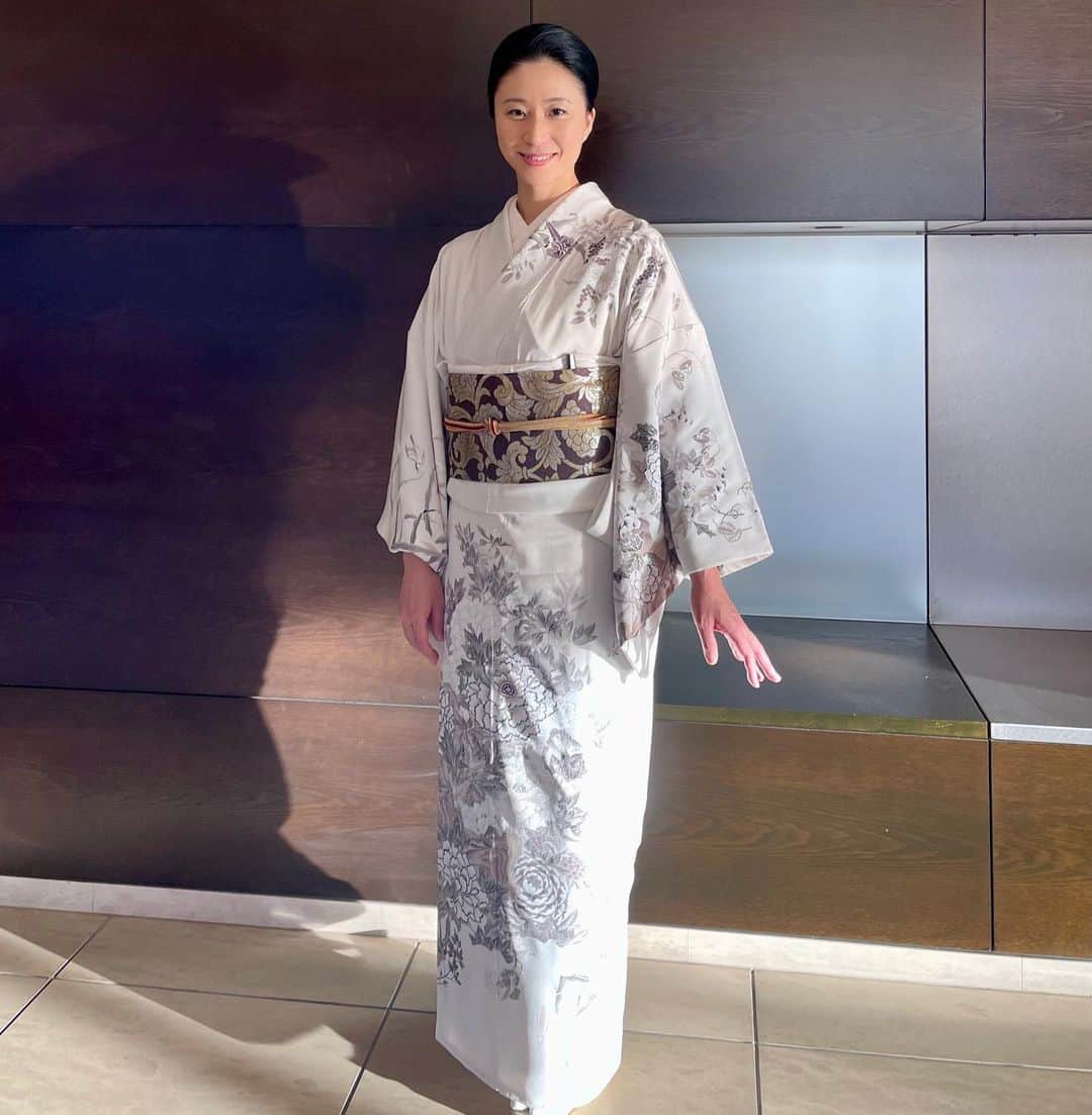 【画像】乃木坂の与田おっぱい🤤  [632966346]\n_4