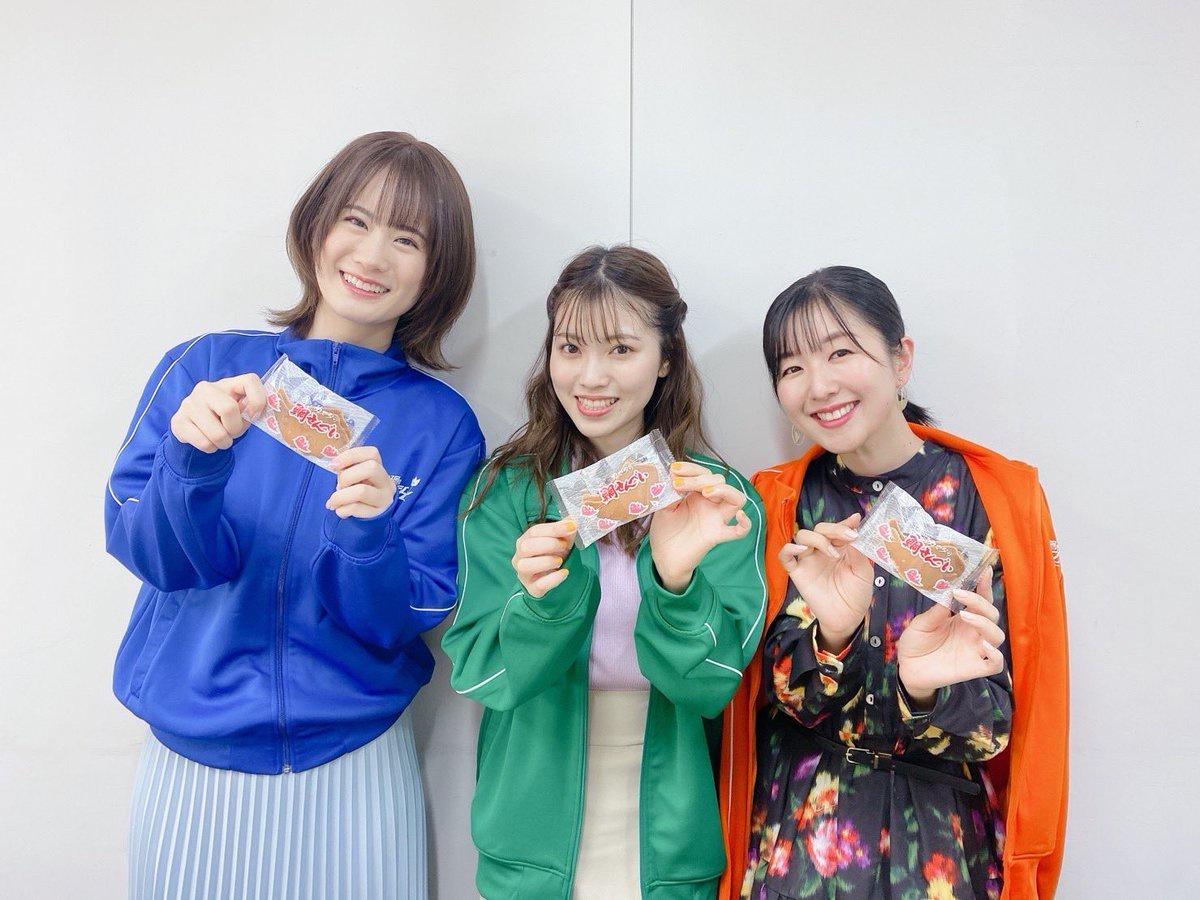 【画像】声優の内田真礼ちゃん(35)、ガチで可愛くなるwwwwwwwwwwwwwwwwwww \n_4