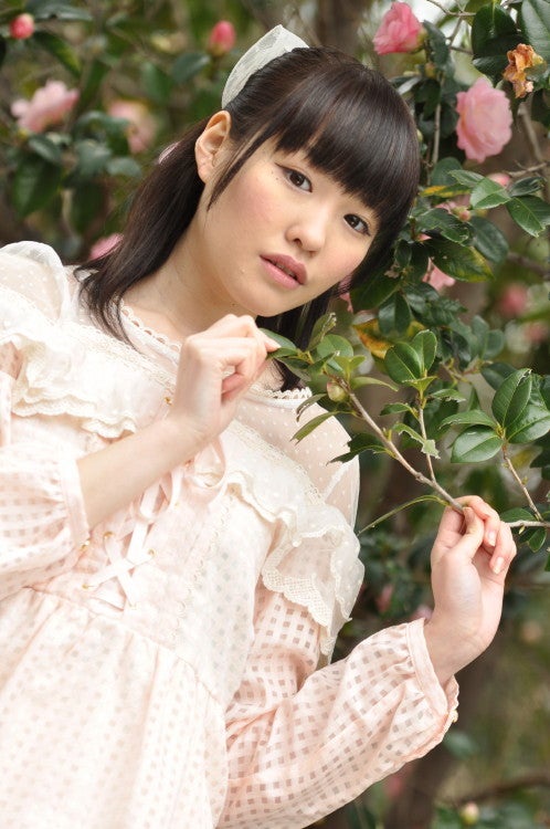 【悲報】超人気AVアイドル。 引退を発表してしまう😭  [485983549]\n_8