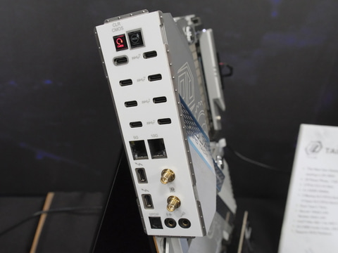 ASRock、アフィブログにキレる  [821395612]
_51_51