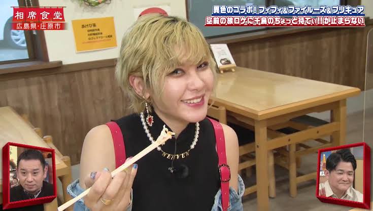 【速報】人気声優・ファイルーズあいさん、お気持ち表明「とてもショックな出来事がありPTSDになった」  [839150984]
_28_28