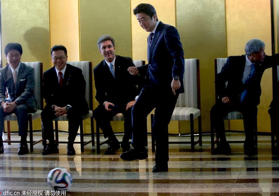 サッカー観戦ガチでストレス貯まる  [943688309]
_10_10