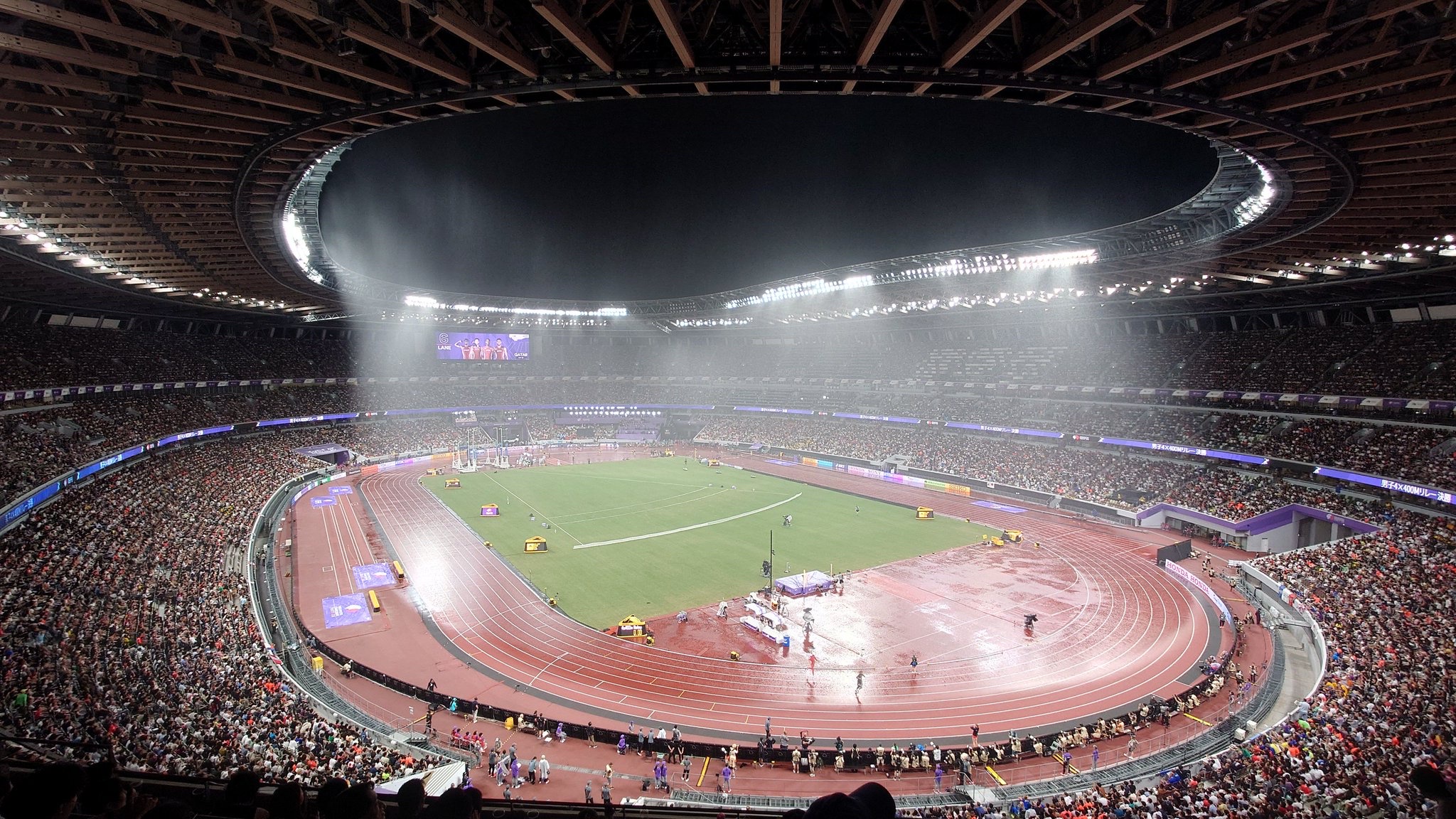 【写真あり】新国立競技場が失敗作だと分かる1枚の写真が公開されてしまう 
_1_1