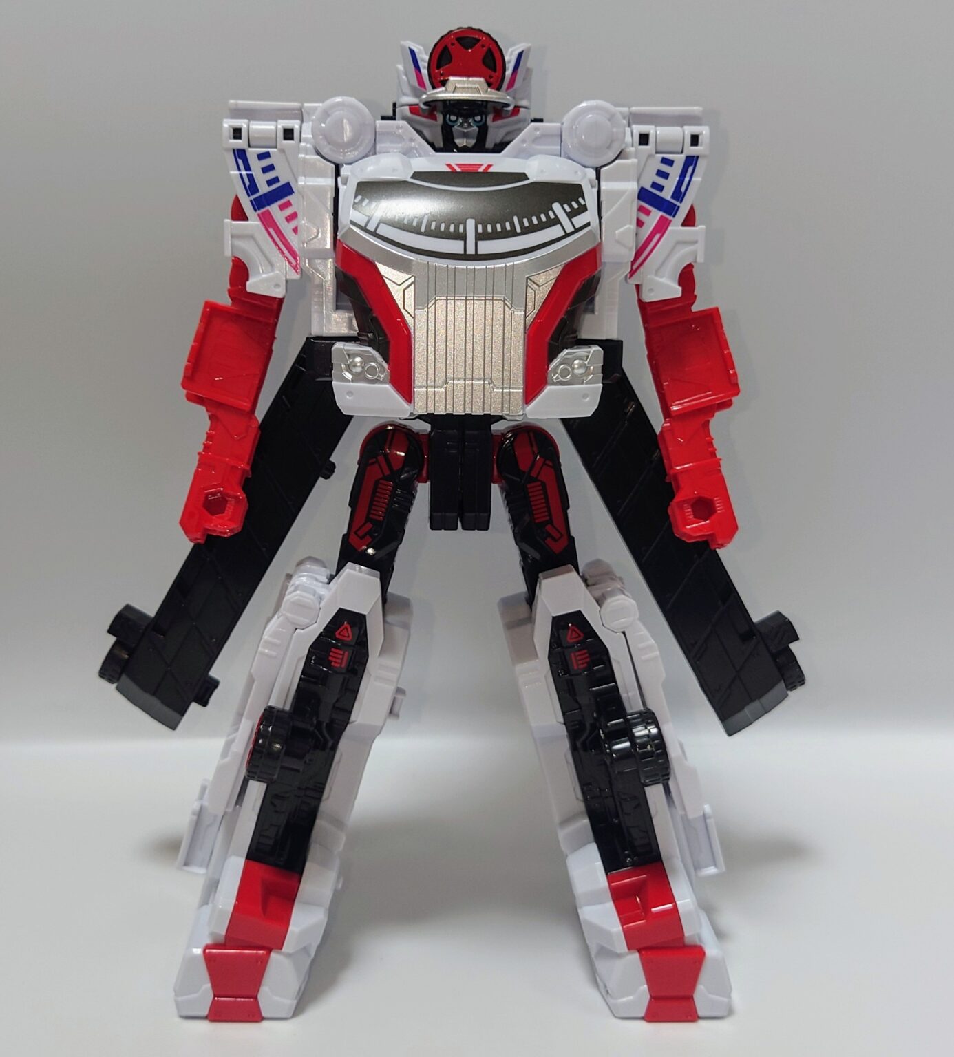 スーパー戦隊シリーズ、終了  [263288856]
_76_76