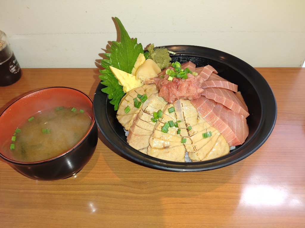 Google Gemini 3 が使えない不具合が続出、なお使える人もいる模様、わりと世界中がパニック😂  [422186189]
_61_61