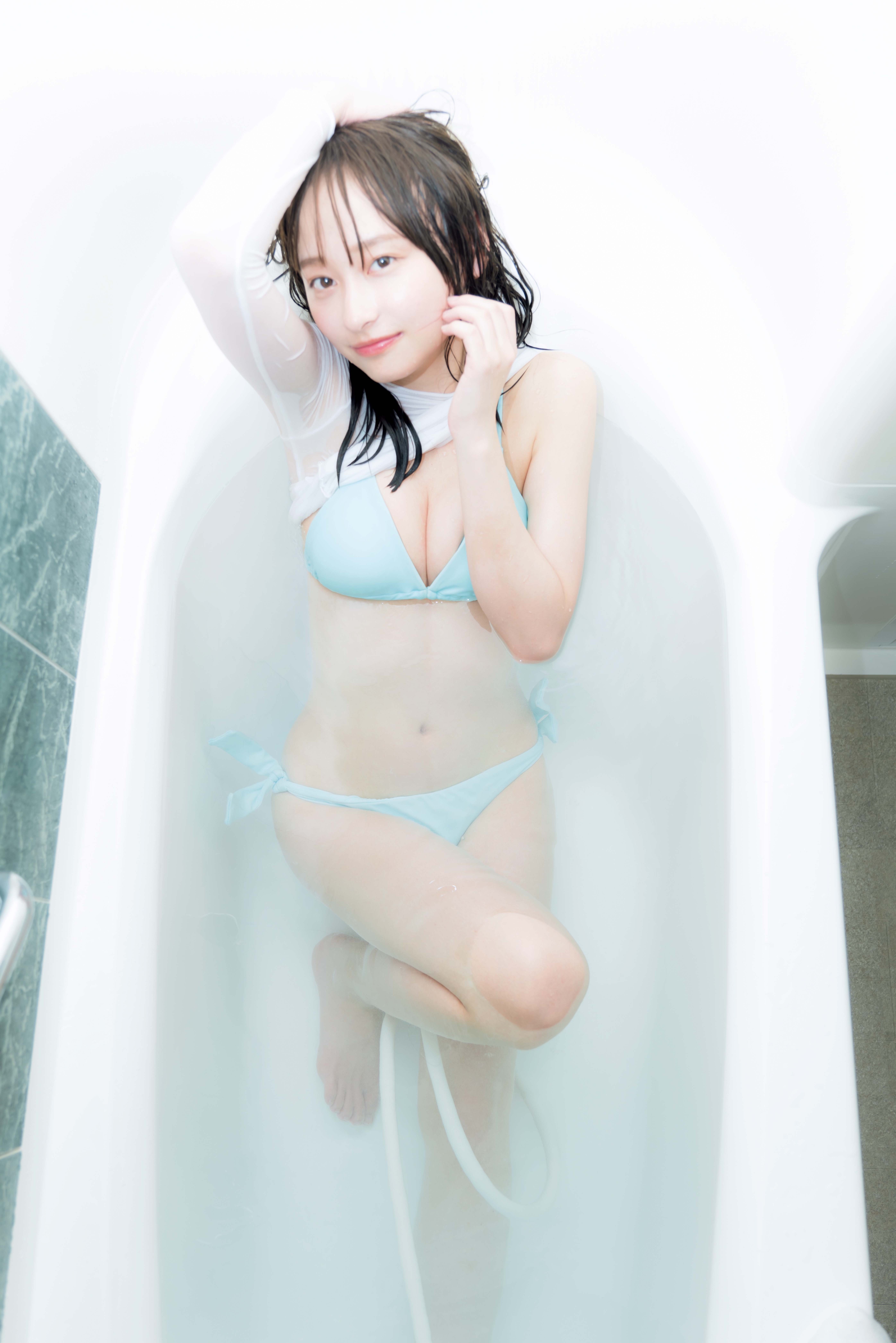 【衝撃】元AKB影山優佳さん天才すぎる！数学の超難問を一瞬で解いてしまうｗｗｗｗｗｗｗｗｗｗ  [977790669]
_11_11